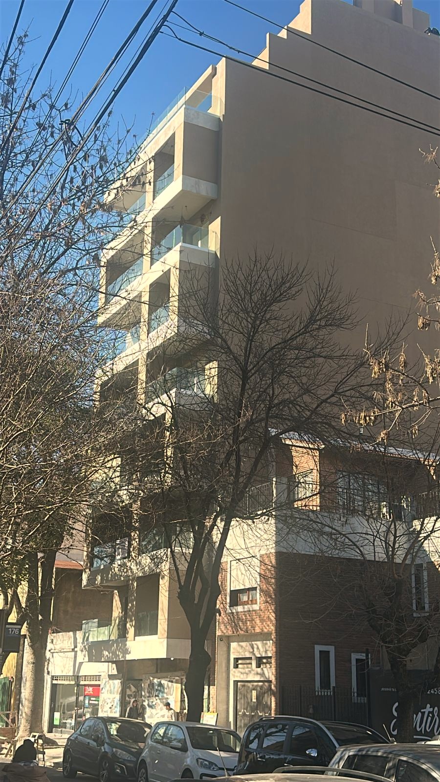 ARRIBEÑOS 3750, 4°A - 2 Ambientes con Balcón  con parrilla y Full Amenities.