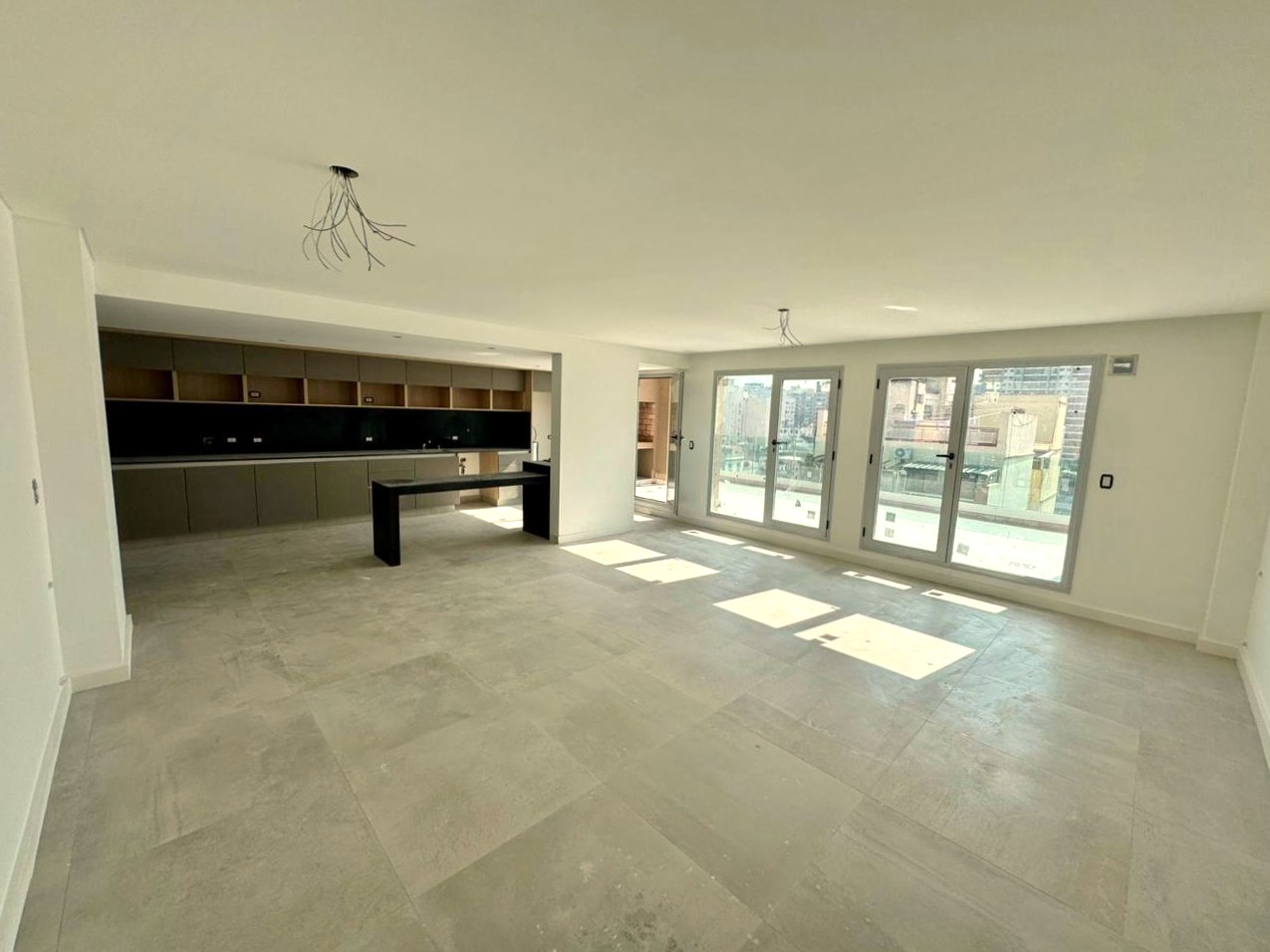 Echverria 4962, 8°A, 4 Ambientes de Tus Sueños, con Terraza, Cochera y Financiación.