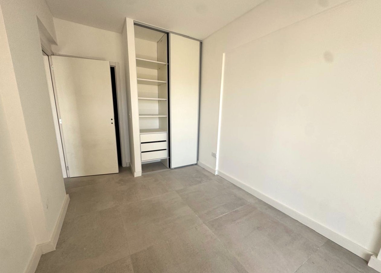 ARRIBEÑOS 3750, 4°A - 2 Ambientes con Balcón  con parrilla y Full Amenities.