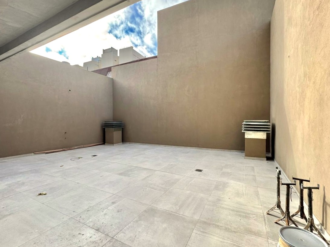 Imagen 9 de 3 Ambientes, Oportunidad Única! Departamento En Planta Baja Con Patio Amplio Y Detalles Premium.